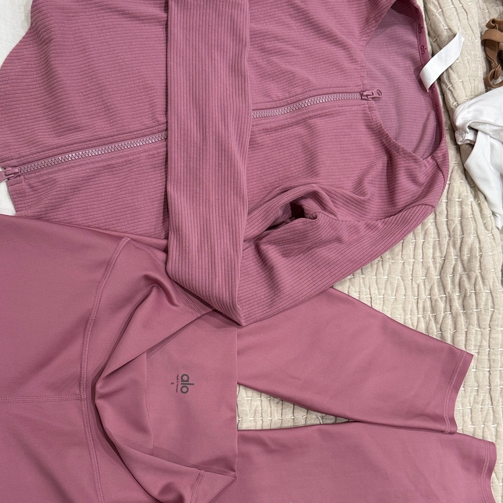 ALO Yoga Dusty Rose Zip-Up Jacket